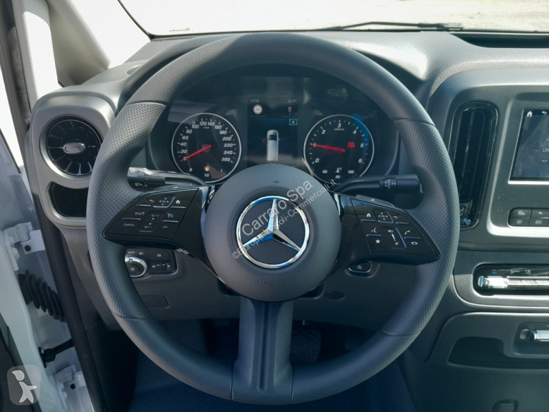 Haszongépjármű Mercedes Furgone