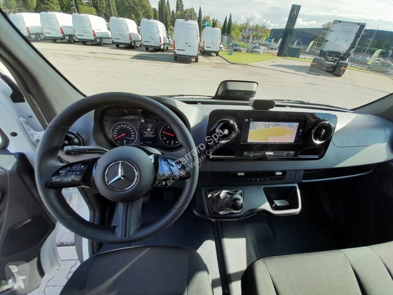 Haszongépjármű Mercedes