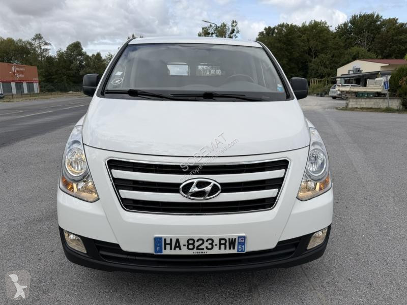 Veículo utilitário Hyundai H-1