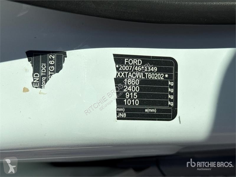 Veículo utilitário Ford Courier Cargo Van