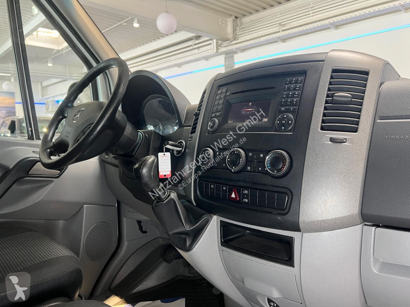 Veículo utilitário Mercedes 215/316 CDI...