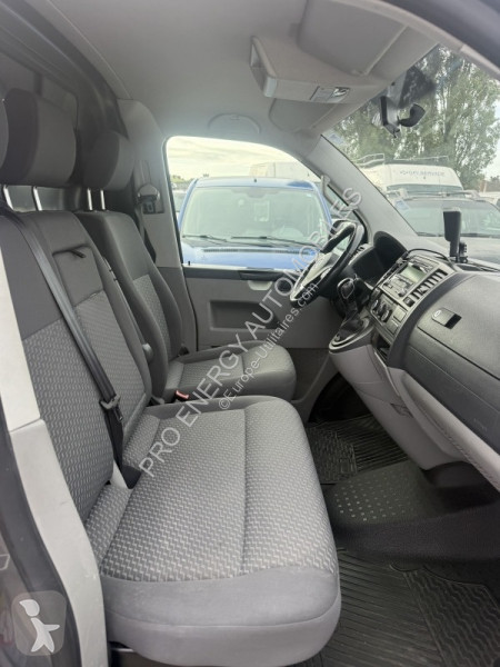 Véhicule utilitaire Volkswagen TRANSPORTER FG...