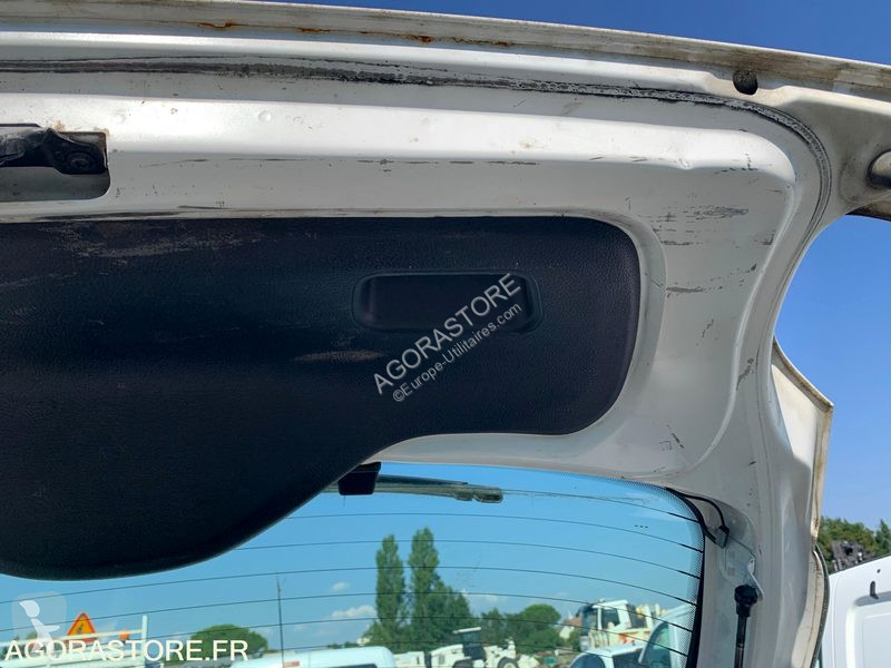 Véhicule utilitaire Peugeot 206