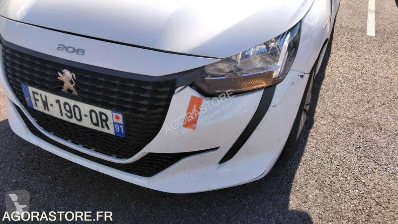 Véhicule utilitaire Peugeot 208