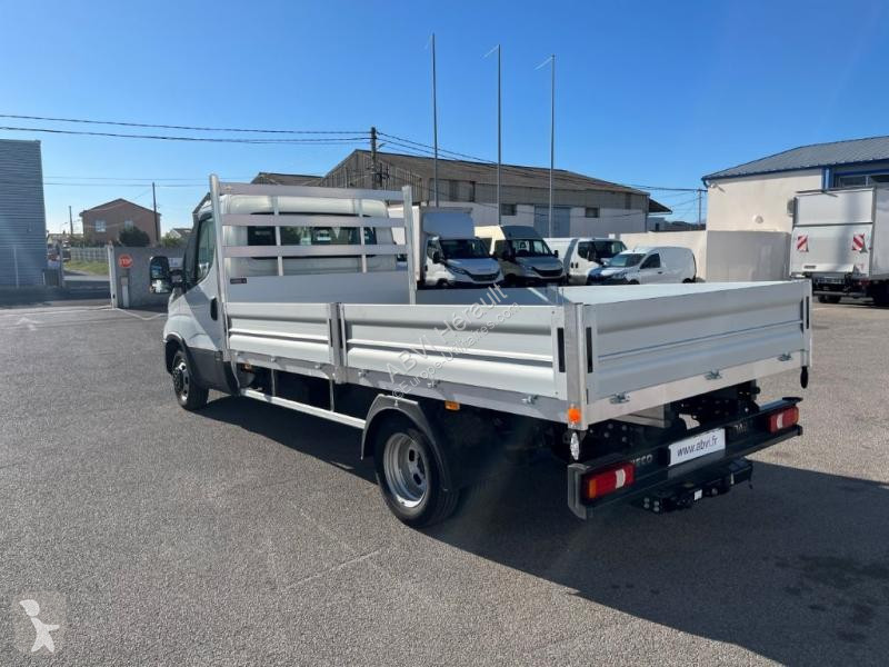 Véhicule utilitaire Iveco 35C16H ATTELAGE CLIM...