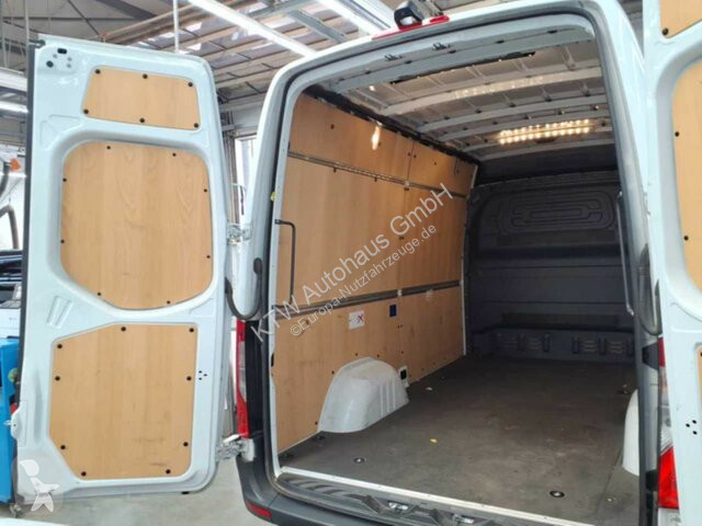 Autoutilitară Mercedes Sprinter 317...