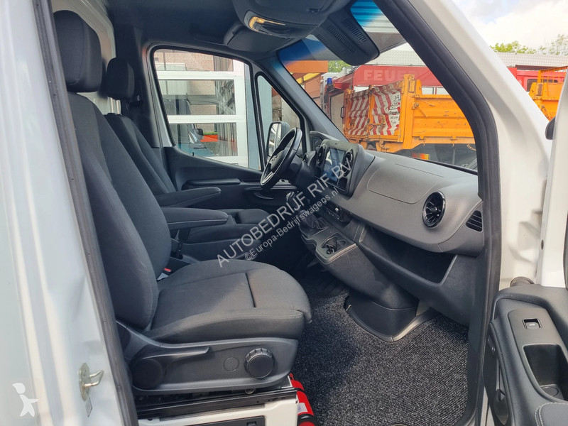 Veículo utilitário Mercedes 519 CDI