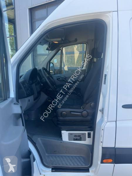 Véhicule utilitaire Mercedes 216 CDI