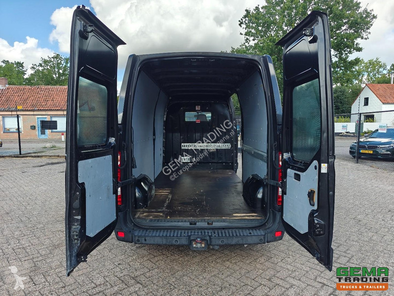 Užitkové vozidlo Renault Euro6B - L3H2 - Rear...