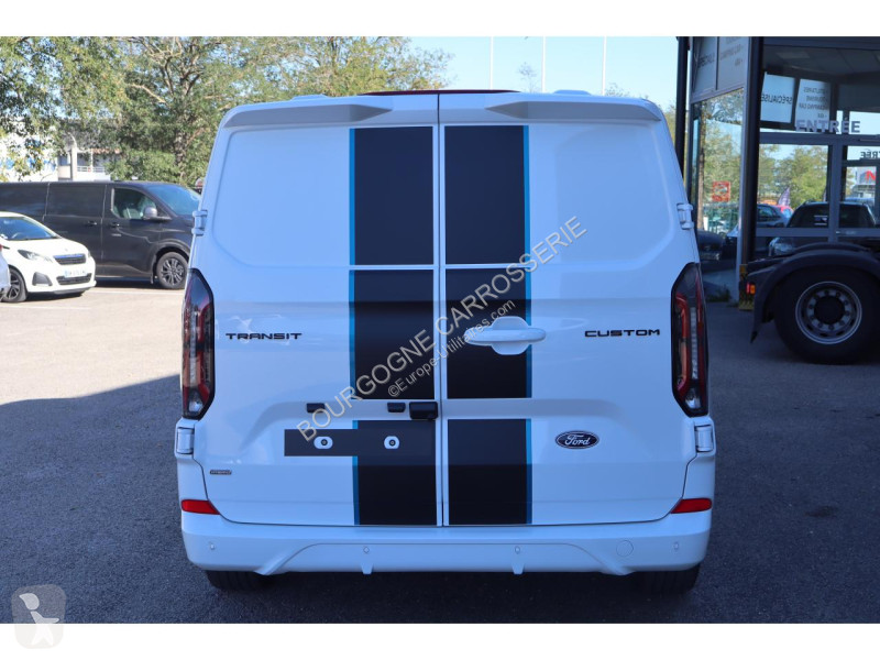 Véhicule utilitaire Ford