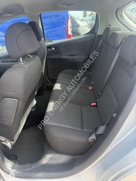 Véhicule utilitaire Peugeot 1.6 VTI 16V PREMIUM...