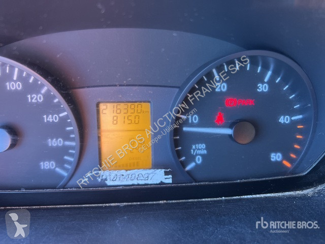 Véhicule utilitaire Mercedes 516 DCI