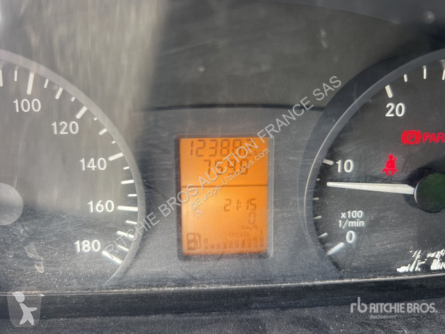 Véhicule utilitaire Mercedes 514 DCI