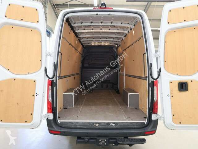 Užitkové vozidlo Mercedes Sprinter 317...