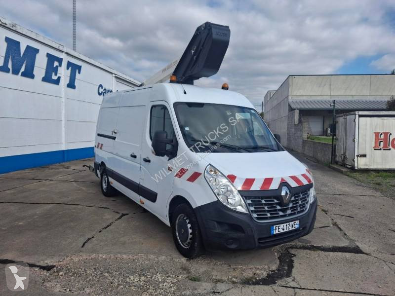 Véhicule utilitaire Renault 2.3 DCI 130