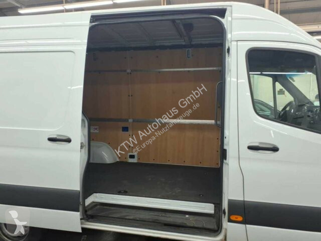 Užitkové vozidlo Mercedes Sprinter 317...