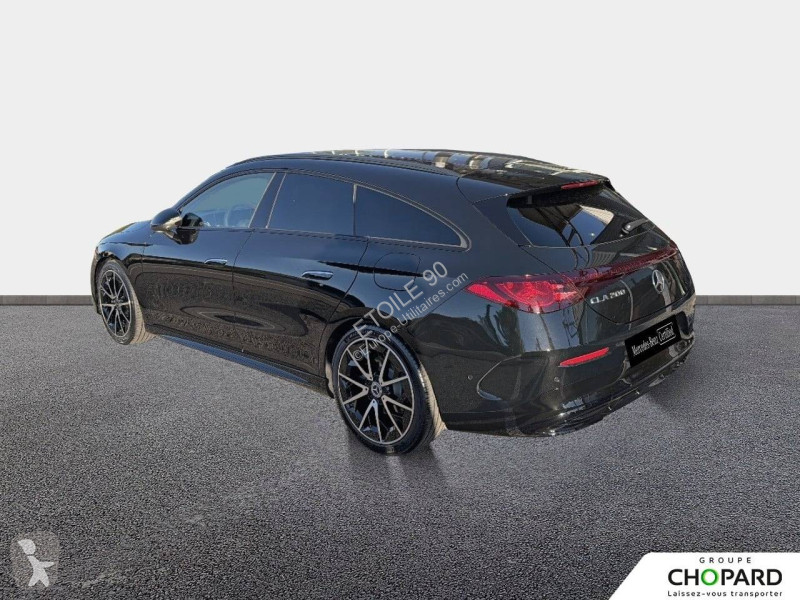 Véhicule utilitaire Mercedes CLA Shooting Brake...