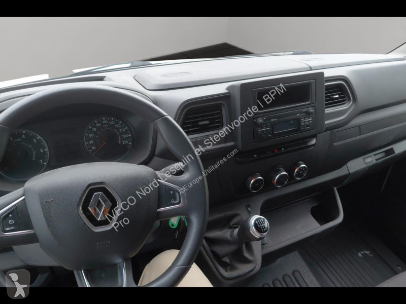 Véhicule utilitaire Renault Fg F3300 L2H2 2.3...