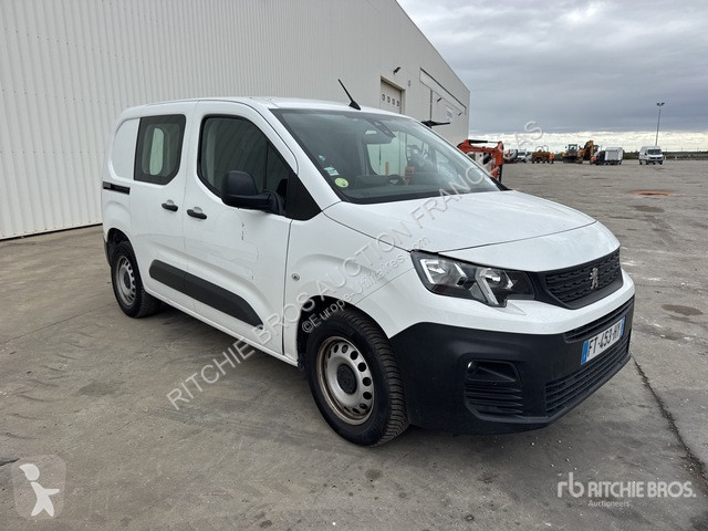 Véhicule utilitaire Peugeot