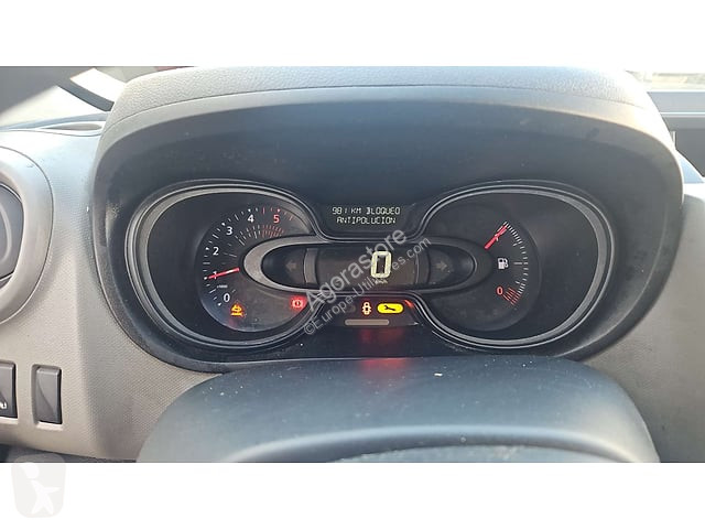 Véhicule utilitaire Renault TRAFIC
