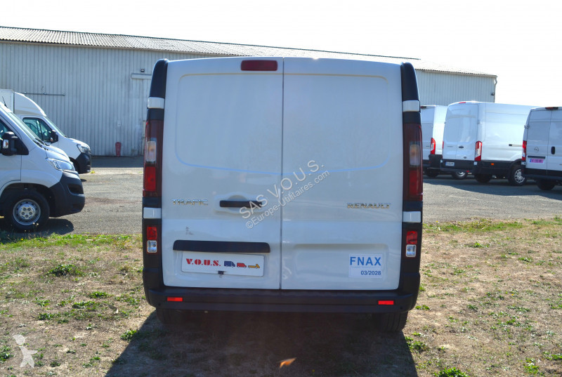 Renault L1H1 DCI 150 CV van