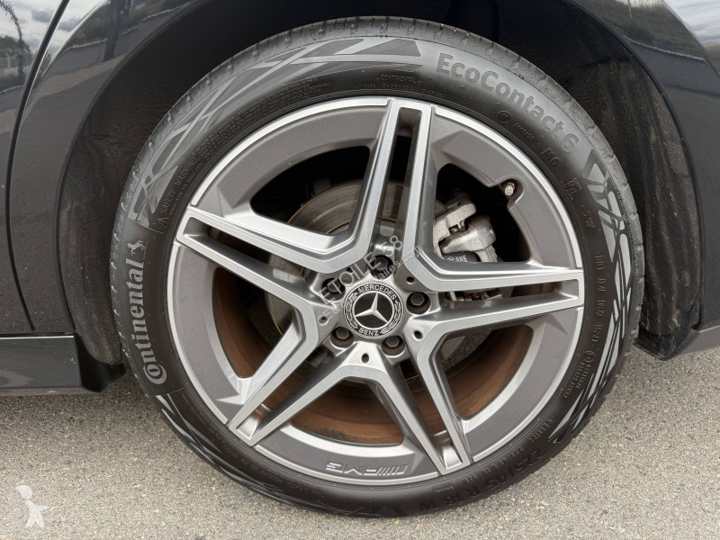 Véhicule utilitaire Mercedes CLA Coupé 200 d...