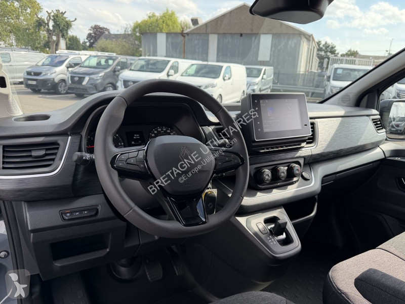 Furgoneta Renault TRAFIC III FG L1H1 3T 2.0...