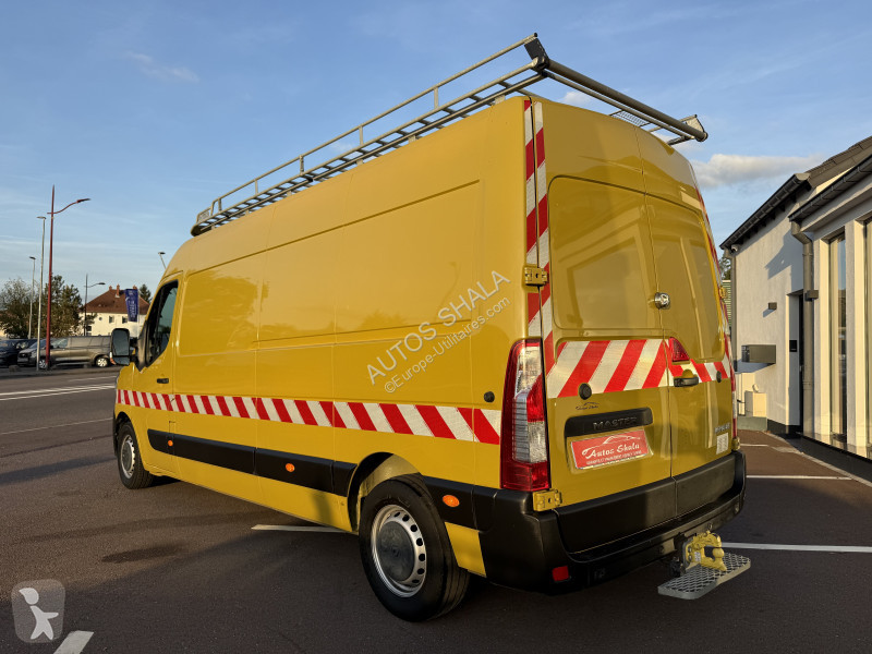 Véhicule utilitaire Renault MASTER III FG /...