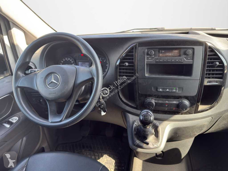 Veicolo commerciale Mercedes III 110 - 110 cdi...