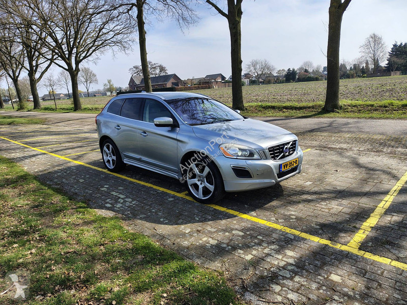 Коммерческий автомобиль Volvo D5 2.4L