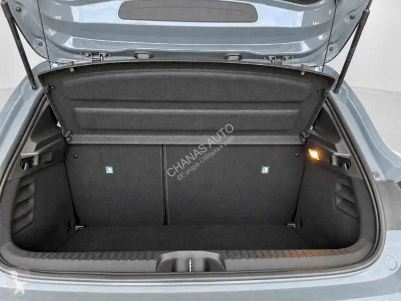 Коммерческий автомобиль Renault 1.3 TCe 130...