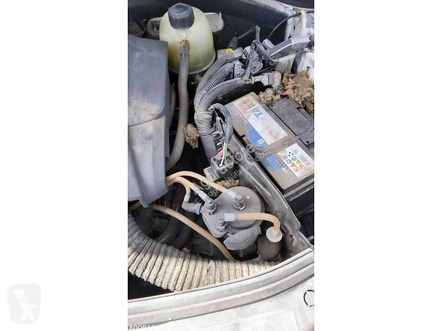 Коммерческий автомобиль