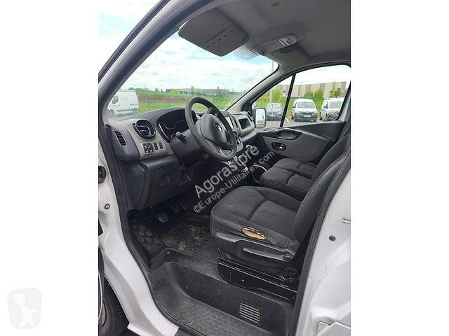 Коммерческий автомобиль Renault TRAFIC
