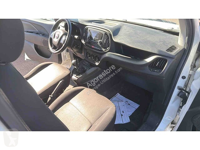 Коммерческий автомобиль Fiat DOBLO