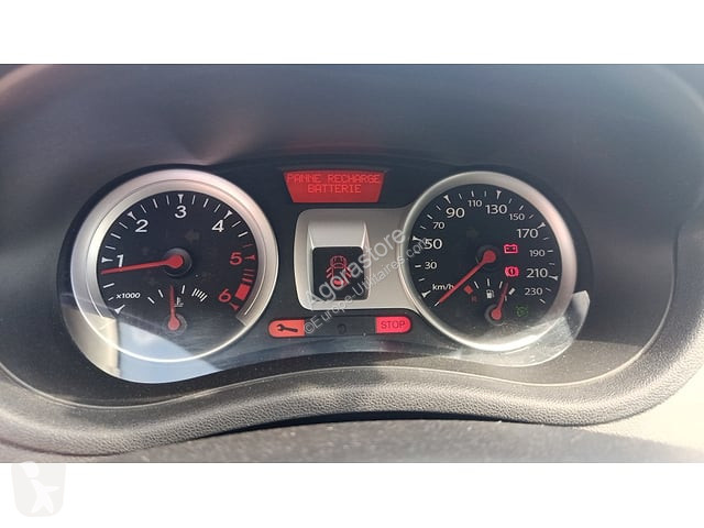 Коммерческий автомобиль Renault CLIO