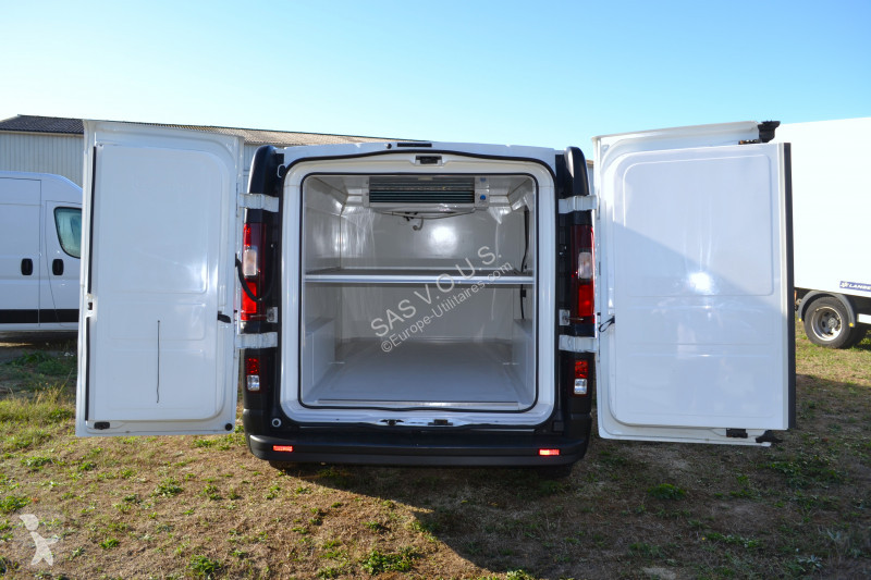 عربة نفعية Renault RENAULT TRAFIC III FRIGO...