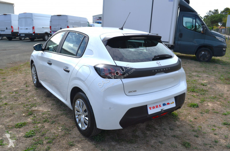 عربة نفعية Peugeot PEUGEOT 208 AFFAIRE 1.5...