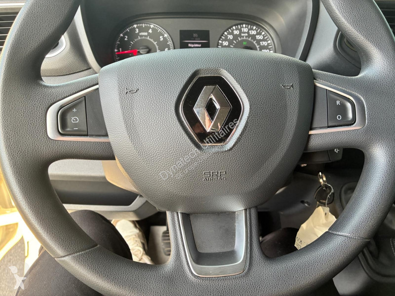 Коммерческий автомобиль Renault MASTER III FG...
