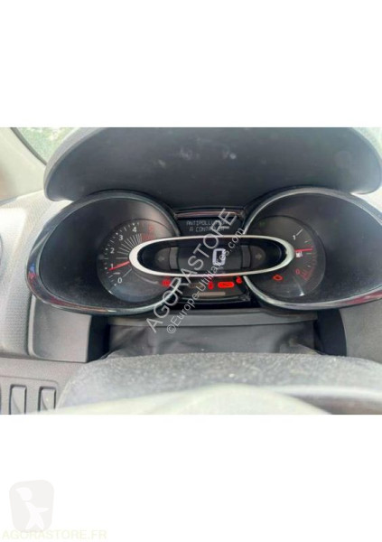 Samochód dostawczy Renault CLIO