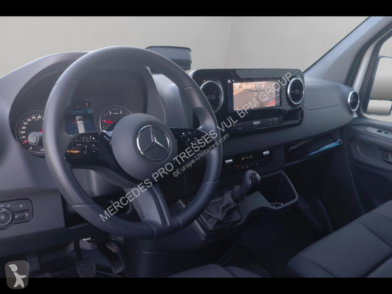 Коммерческий автомобиль Mercedes Fg 315 CDI 37...