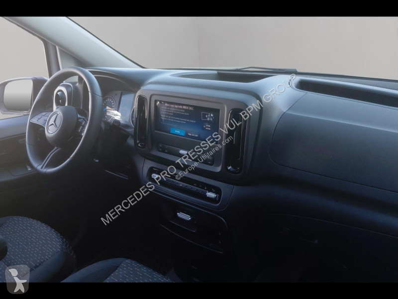 Коммерческий автомобиль Mercedes Vito Fg 112...