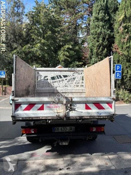 Samochód dostawczy Peugeot BOXER
