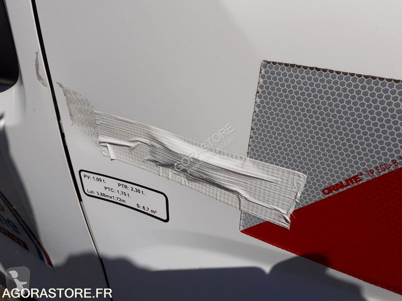 Samochód dostawczy Peugeot BIPPER