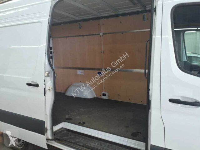 Samochód dostawczy Mercedes Sprinter 317...