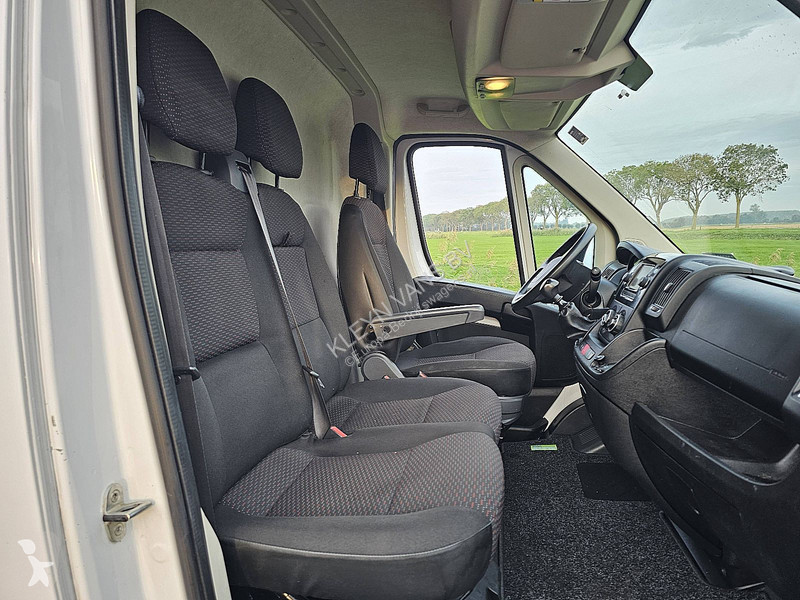 Autoutilitară Citroën 2.2 BHDI 120 L2H2