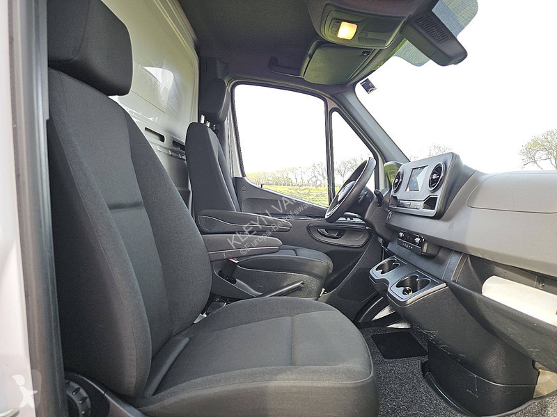 Autoutilitară Mercedes 314 ac automaat EURO6