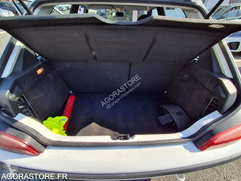 Nyttofordon Peugeot 106