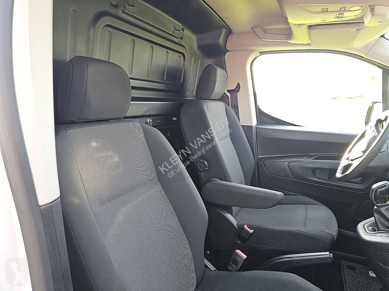 Autoutilitară Opel 1.5 D 75KW EDIYION