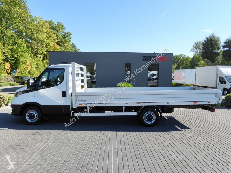 Furgoneta Iveco 35S18 DAILY