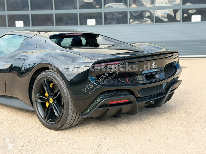 Autoutilitară Ferrari | RACING SEATS | LIFT |...